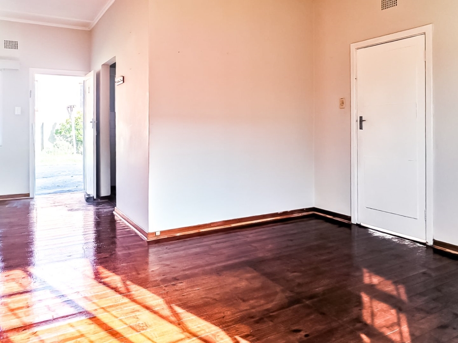 6 Bedroom Property for Sale in Port Nolloth Northern Cape